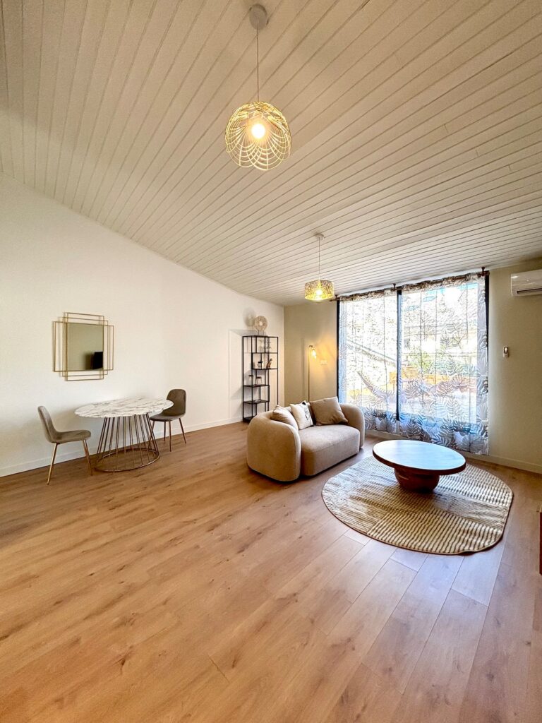 L’Altana à Montélimar — Salon