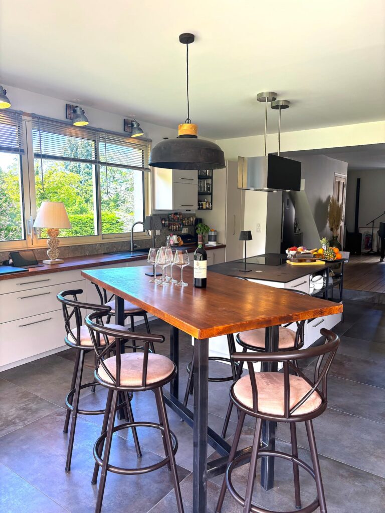 Domaine de la Françoise à Dieulefit — Espace repas