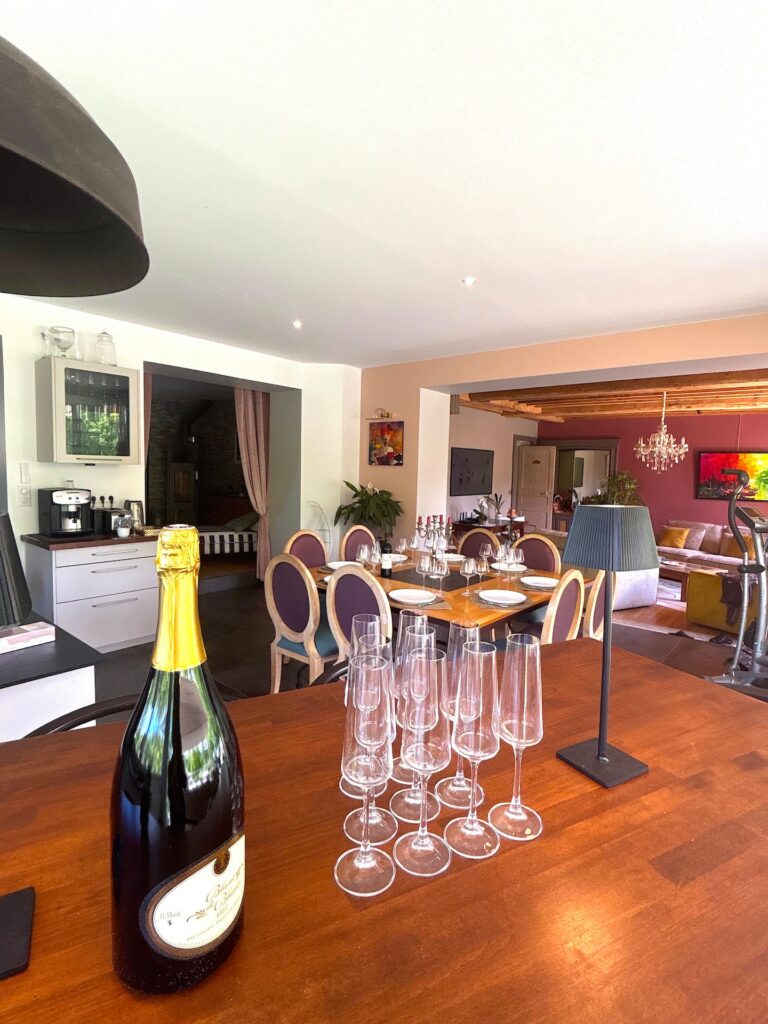 Domaine de la Françoise à Dieulefit — Espace repas
