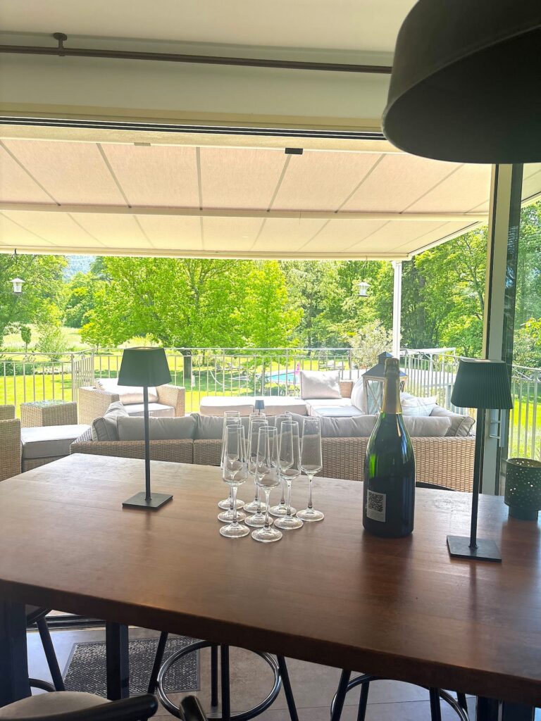 Domaine de la Françoise à Dieulefit — Espace repas