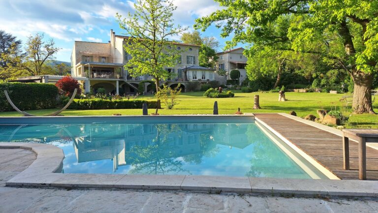 Domaine de la Françoise à Dieulefit — Piscine