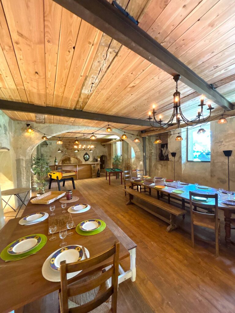 Domaine de la Françoise à Dieulefit — Salle de réception