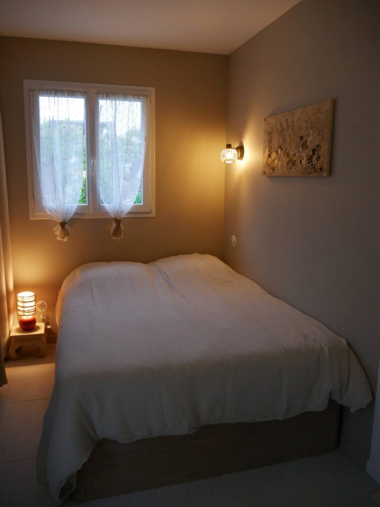 Le Chèvrefeuille à Ruoms — Chambre