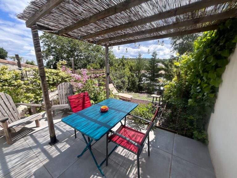 Le Jasmin à Ruoms — Terrasse 1