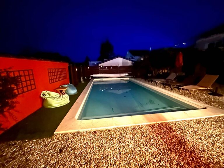 Le Jasmin à Ruoms — Piscine