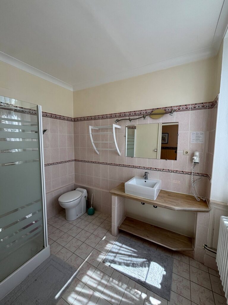 La Françoise à Dieulefit — Salles de bain