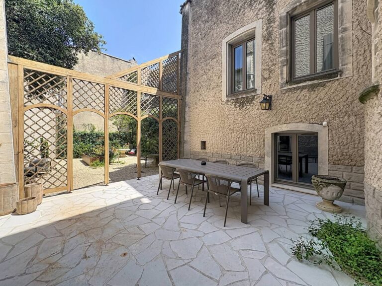 Maison 65 à Pierrelatte — Patio