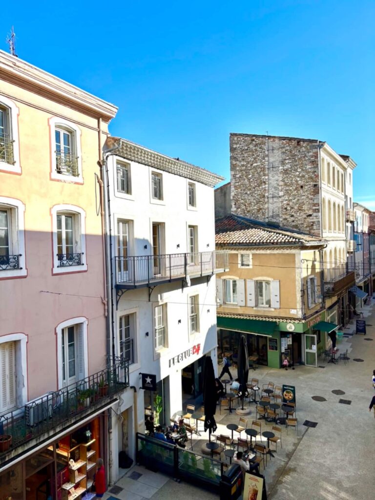 L’Urban Chic à Montélimar — Extérieurs