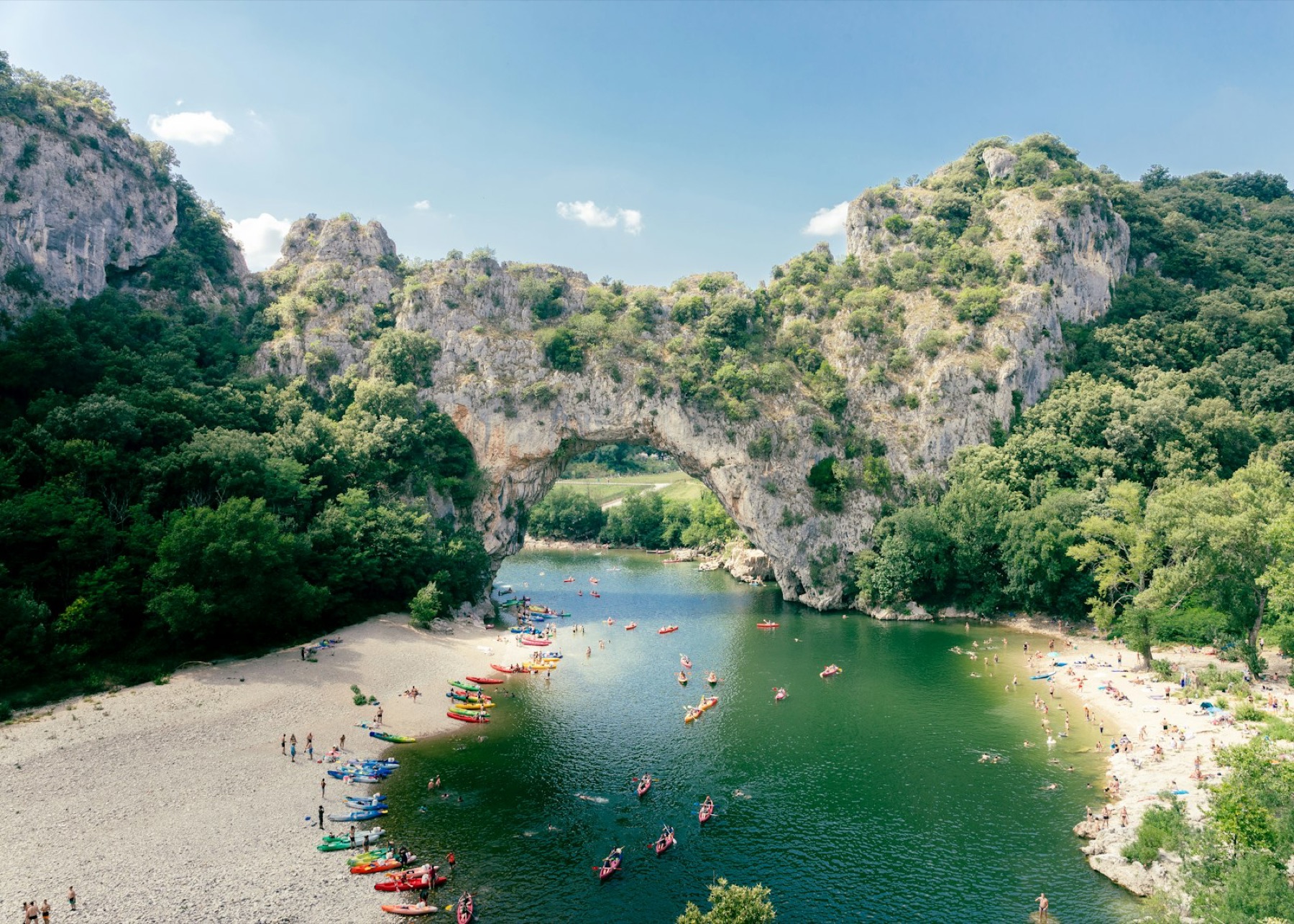 Le Pont d'Arc dans les gorges de l'Ardèche